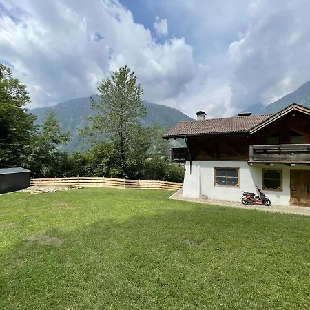 096 Bilocale Immerso Nel Verde, Apartment Pinzolo